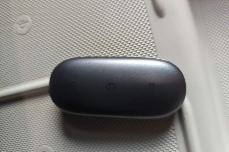 Used Li Auto L8 2023 Max model Vehicle Key