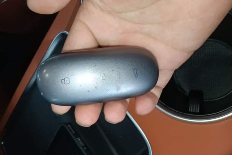 Used Li Auto L8 2023 Air model Vehicle Key