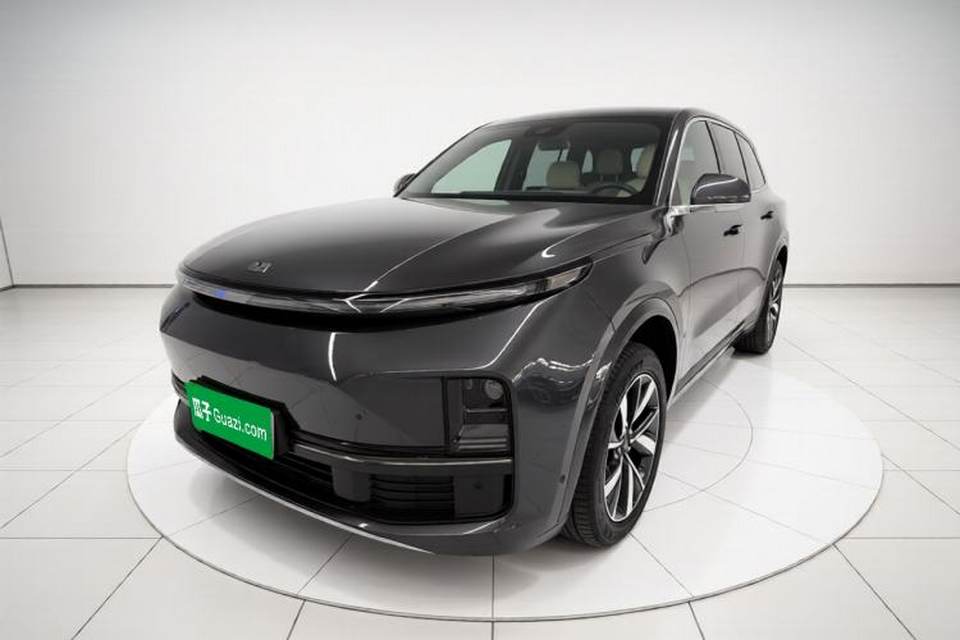 Li Auto L8 2023