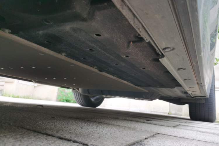 Used Li Auto L8 2023 Pro Model Chassis Front Left