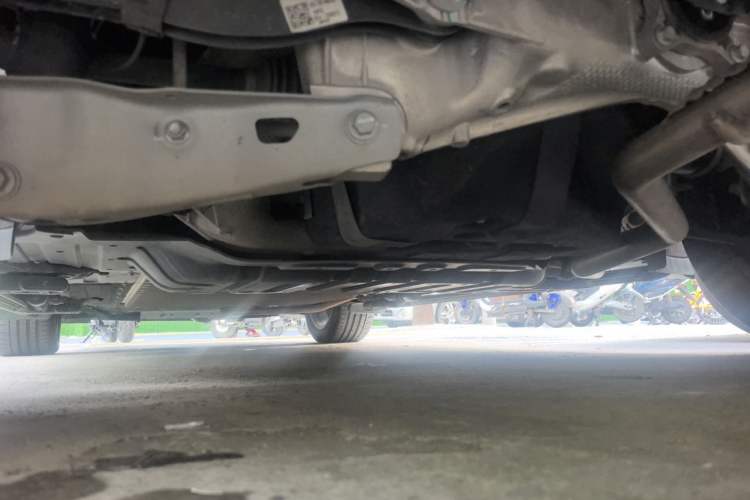 Used Li Auto L8 2023 Air model Chassis Front Right