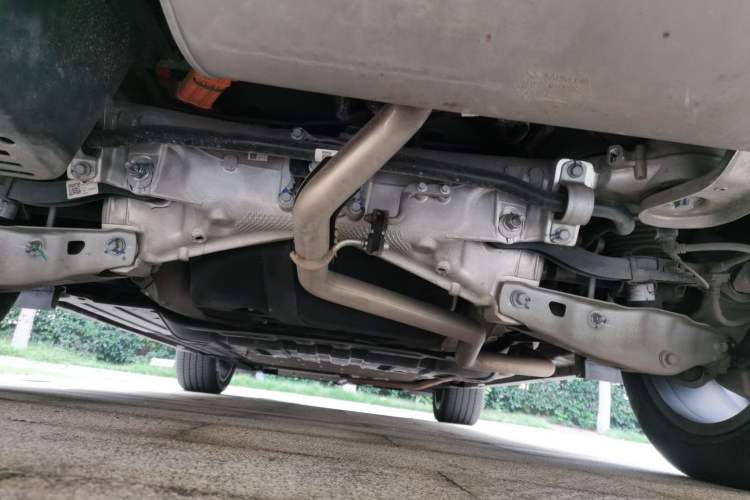 Used Li Auto L8 2023 Pro Model Chassis Rear
