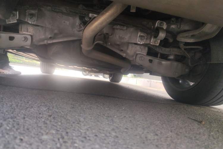 Used Li Auto L8 2023 Pro Model Chassis Rear