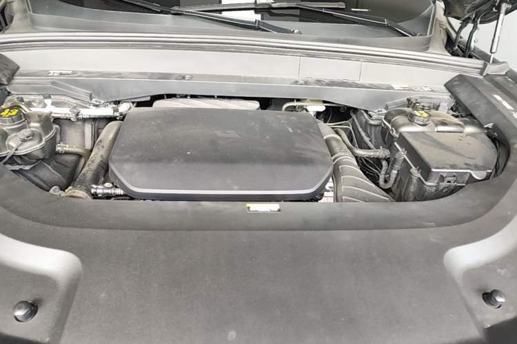 Used Li Auto L8 2023 Max model Engine Bay