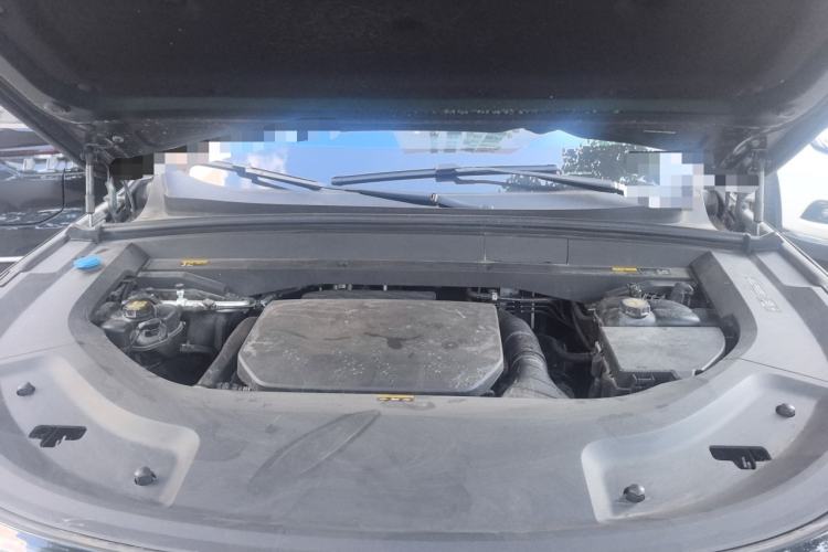 Used Li Auto L8 2023 Air model Engine Bay