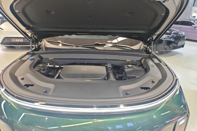 Used Li Auto L8 2023 Max model Engine Bay