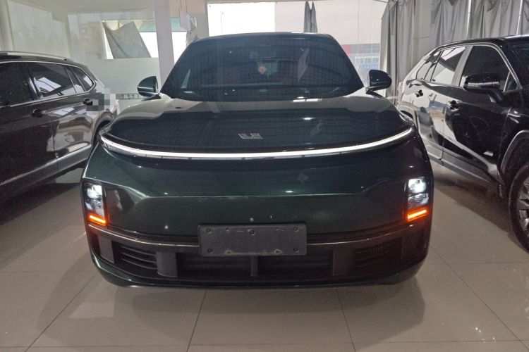 Used Li Auto L8 2023 Pro Model Exterior 1