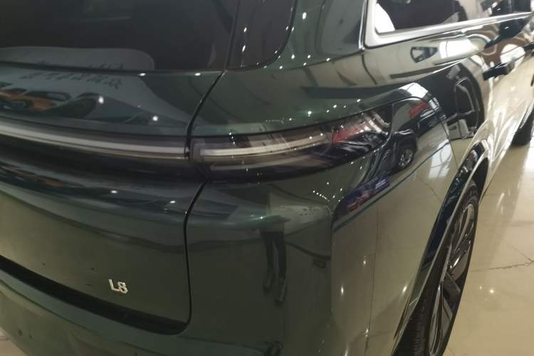Used Li Auto L8 2023 Max model Exterior 3