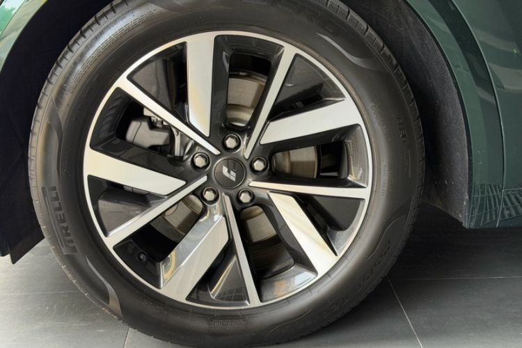 Used Li Auto L8 2023 Max model Exterior 5