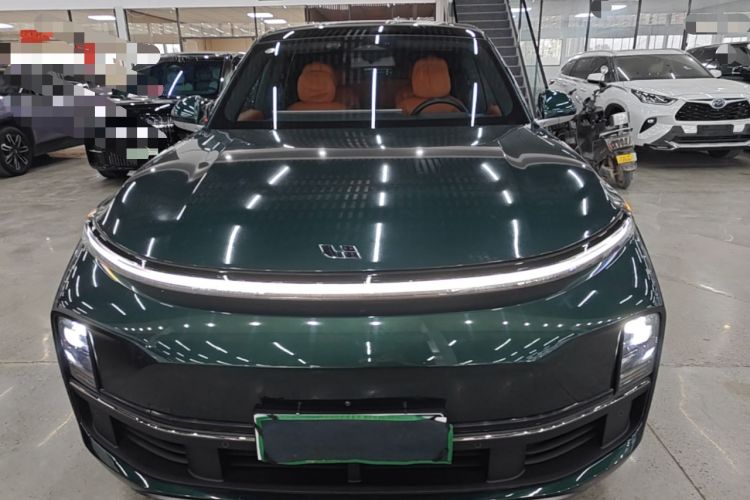 Used Li Auto L8 2023 Pro Model Front