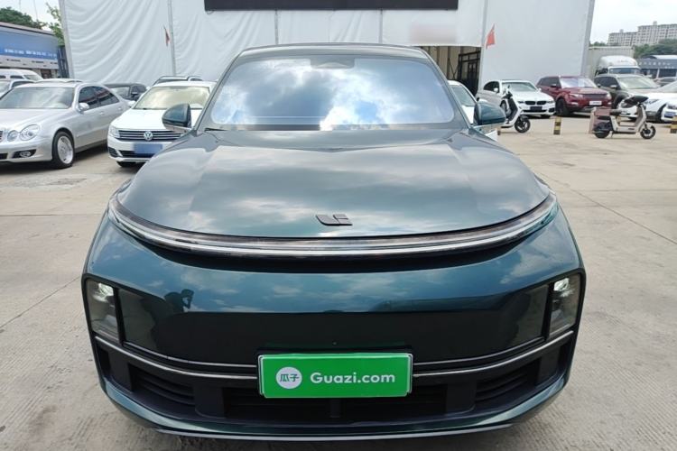 Used Li Auto L8 2023 Pro Model Front