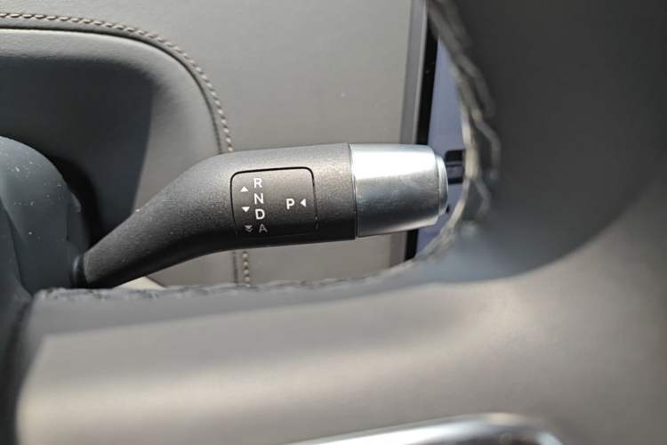Used Li Auto L8 2023 Pro Model Gear Lever