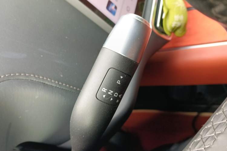 Used Li Auto L8 2023 Pro Model Gear Lever