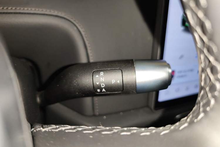 Used Li Auto L8 2023 Pro Model Gear Lever