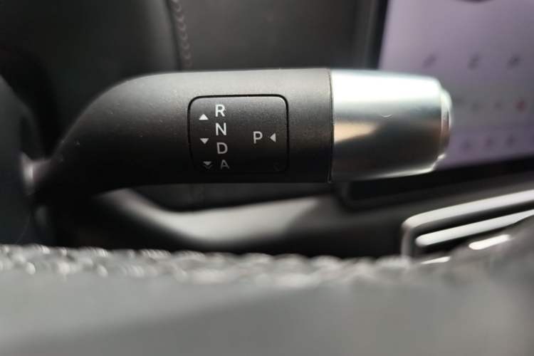 Used Li Auto L8 2023 Max model Gear Lever