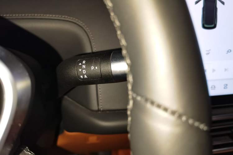 Used Li Auto L8 2023 Pro Model Gear Lever