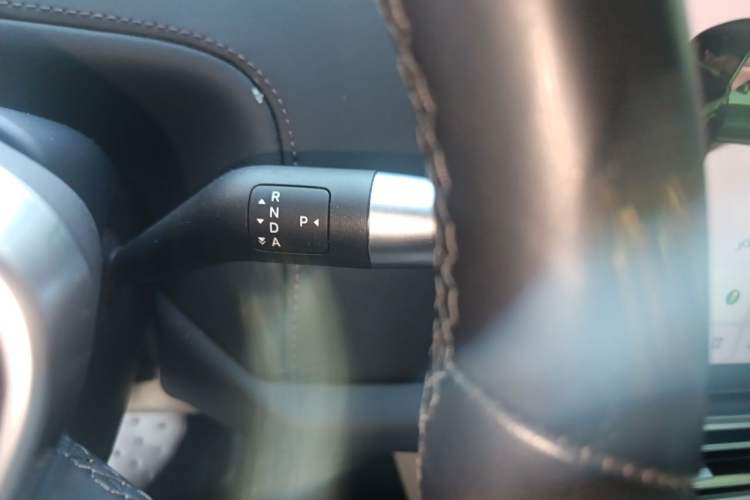 Used Li Auto L8 2023 Max model Gear Lever