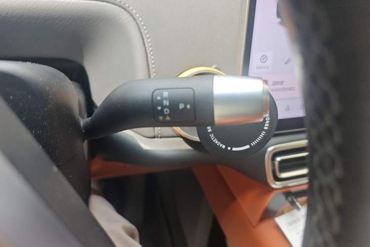 Used Li Auto L8 2023 Max model Gear Lever