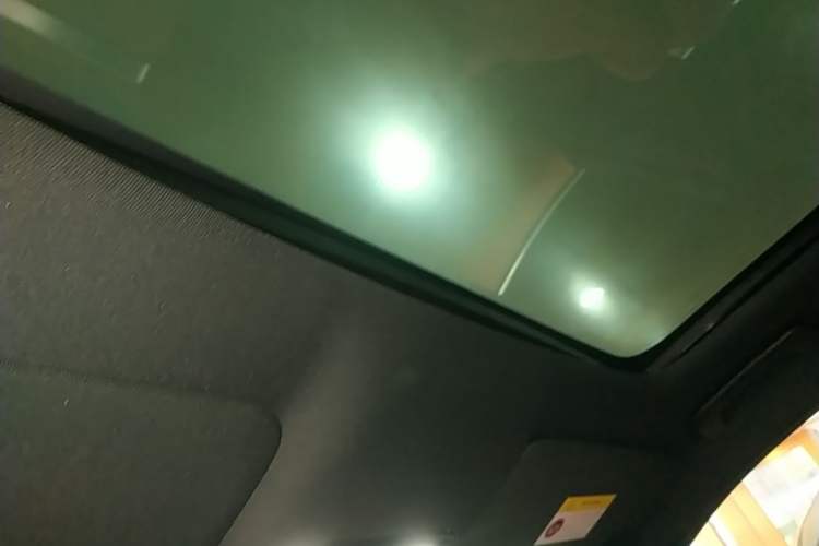Used Li Auto L8 2023 Max model Headliner
