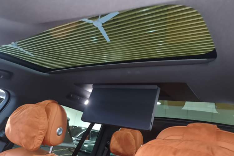 Used Li Auto L8 2023 Max model Headliner