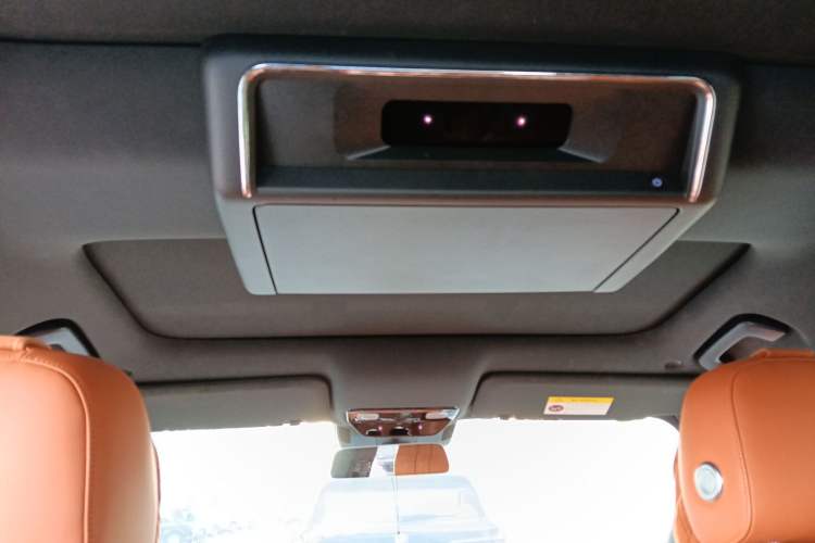 Used Li Auto L8 2023 Pro Model Headliner