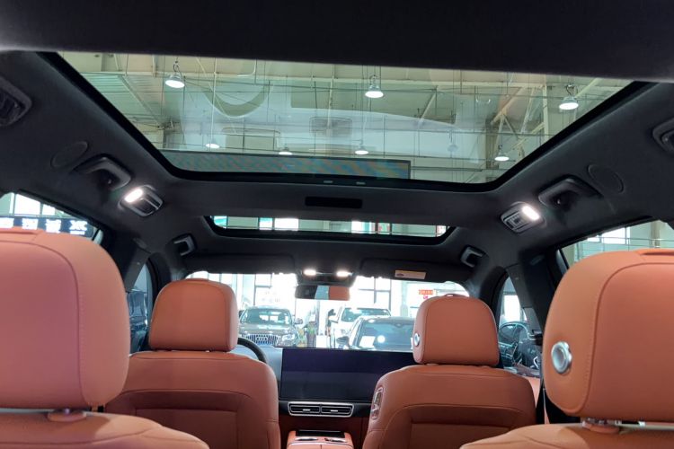 Used Li Auto L8 2023 Pro Model Headliner