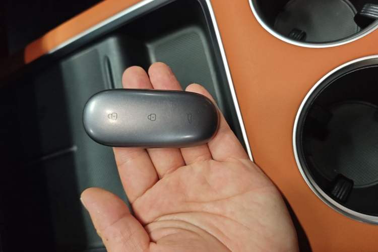 Used Li Auto L8 2023 Pro Model Interior 1