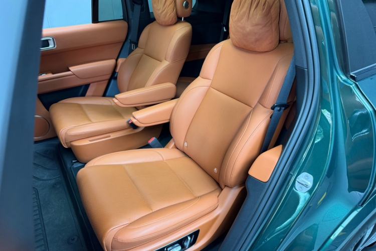 Used Li Auto L8 2023 Max model Interior 12