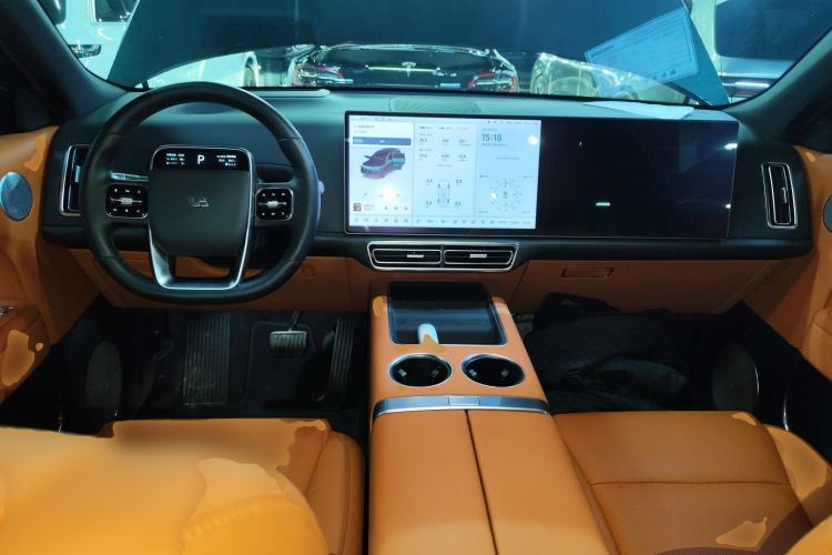 Used Li Auto L8 2023 Max model Interior 2