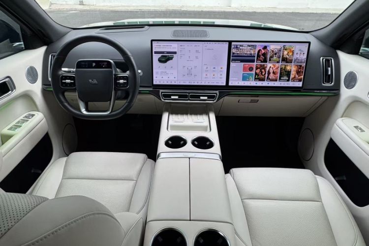 Used Li Auto L8 2023 Pro Model Interior 3