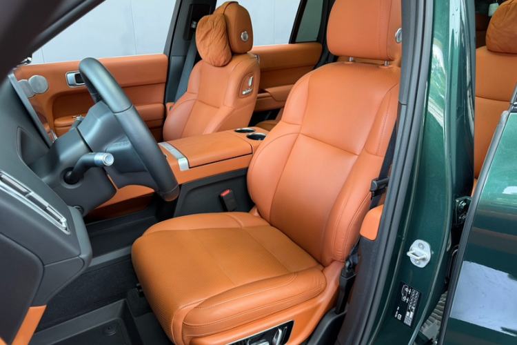 Used Li Auto L8 2023 Max model Interior 4