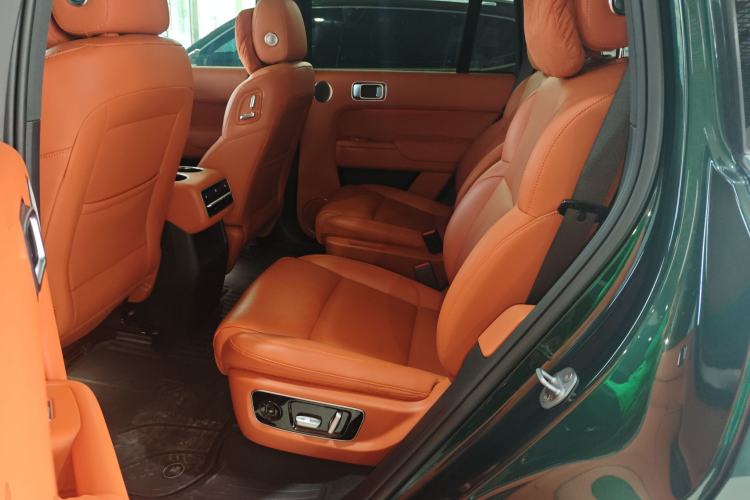 Used Li Auto L8 2023 Pro Model Interior 4