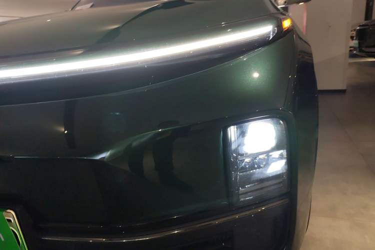 Used Li Auto L8 2023 Pro Model Left Front Headlight