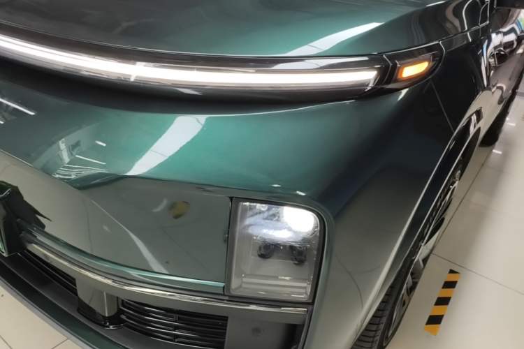 Used Li Auto L8 2023 Max model Left Front Headlight