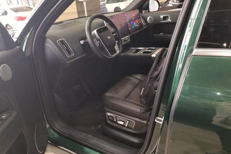 Used Li Auto L8 2023 Max model Left Front Seat