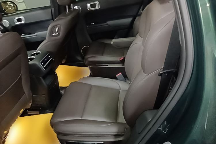 Used Li Auto L8 2023 Pro Model Left Rear Seat