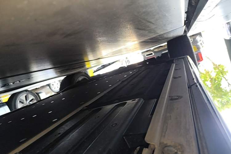 Used Li Auto L8 2023 Max model Left Side Sill