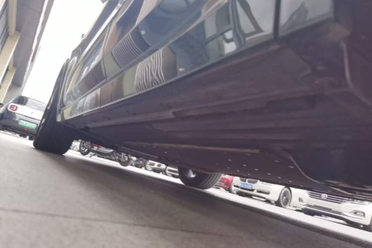 Used Li Auto L8 2023 Pro Model Left Side Sill
