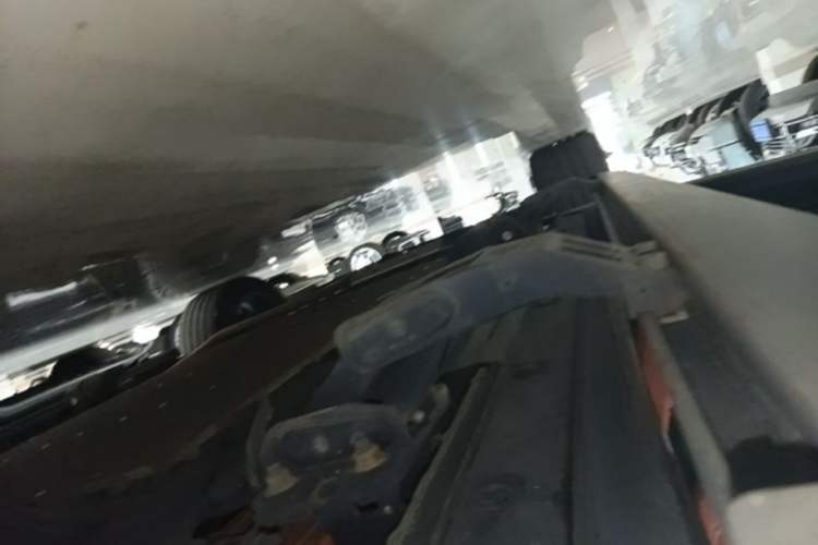 Used Li Auto L8 2023 Pro Model Left Side Sill