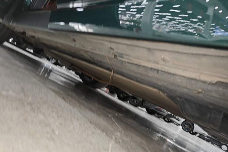 Used Li Auto L8 2023 Pro Model Left Side Sill