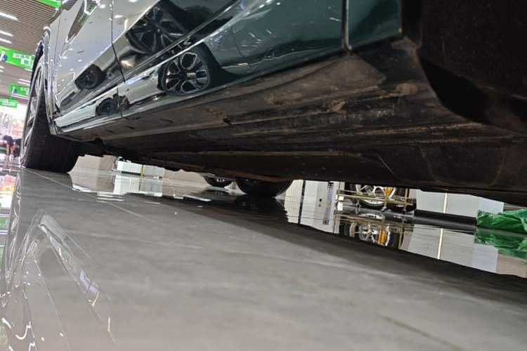 Used Li Auto L8 2023 Pro Model Left Side Sill