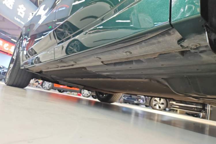 Used Li Auto L8 2023 Max model Left Side Sill