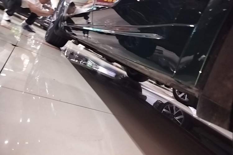 Used Li Auto L8 2023 Pro Model Left Side Sill