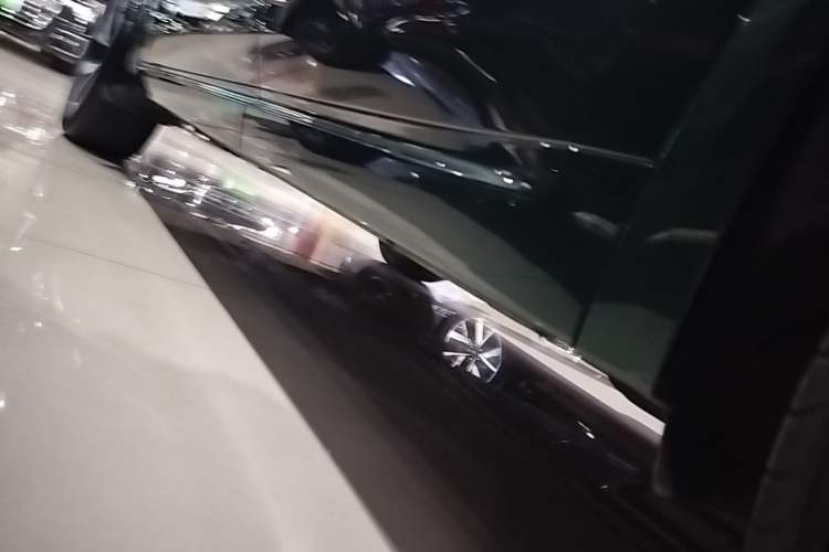 Used Li Auto L8 2023 Pro Model Left Side Sill