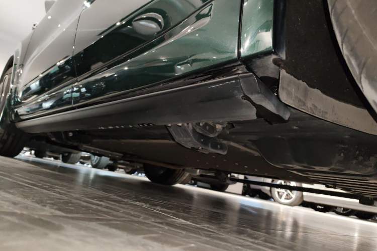 Used Li Auto L8 2023 Pro Model Left Side Sill