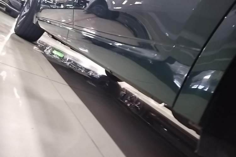 Used Li Auto L8 2023 Pro Model Left Side Sill