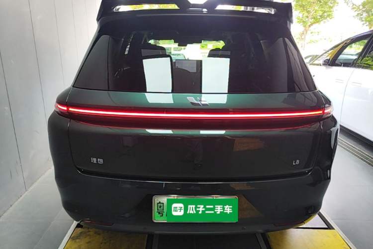 Used Li Auto L8 2023 Max model Rear
