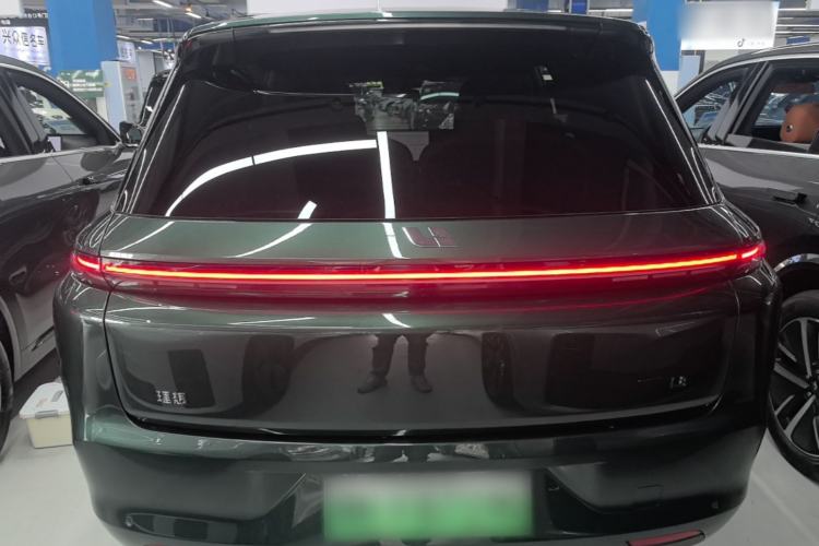 Used Li Auto L8 2023 Pro Model Rear