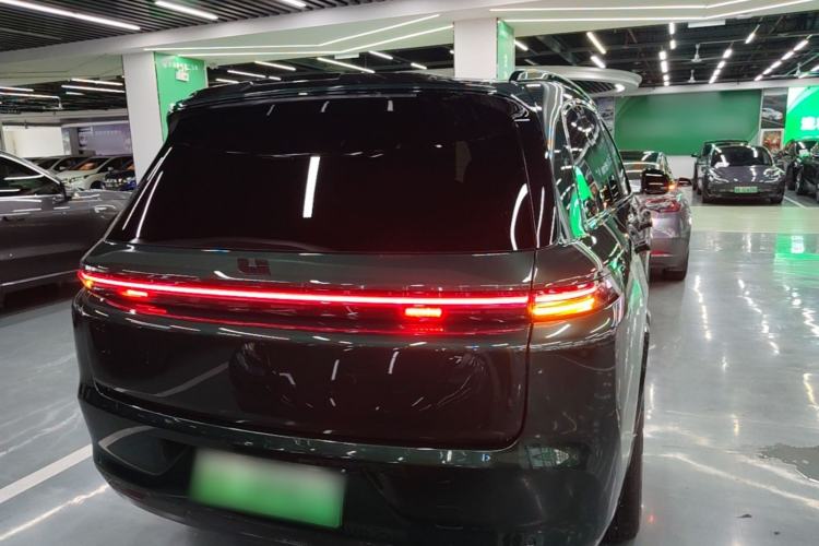 Used Li Auto L8 2023 Pro Model Rear