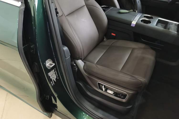 Used Li Auto L8 2023 Max model Right Front Seat